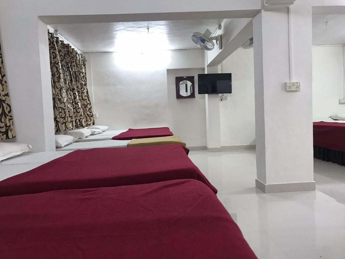 Hotel Priti International Mapusa Zewnętrze zdjęcie